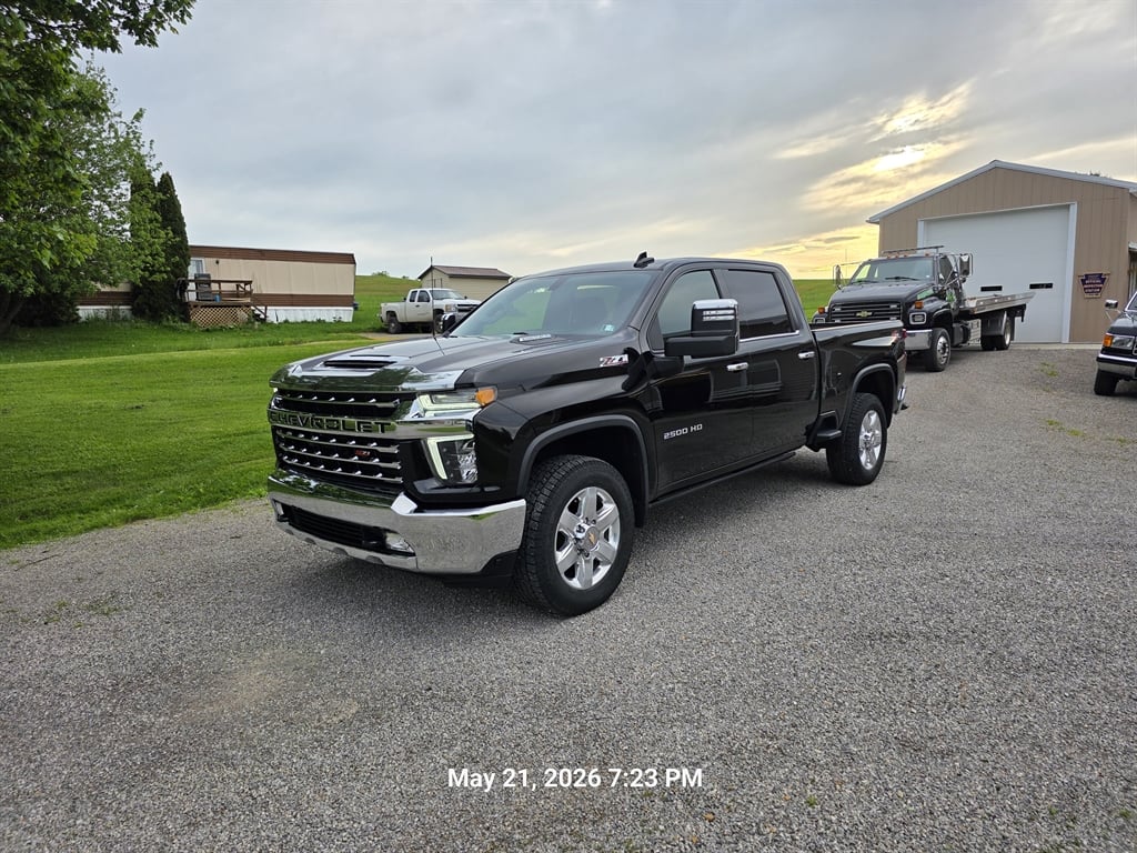 2021 Chevrolet Silverado HD LTZ 4WD Crew Cab Standard Box's photo